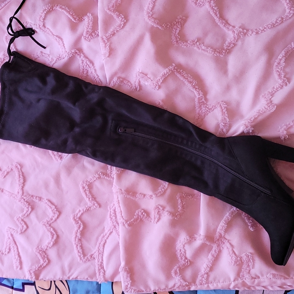 💥 New Black Knee boots 👢 - Picture 6 of 8